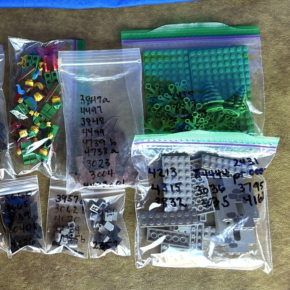 1987 Lego 6066 Camouflaged Outpost Complete with Manual - Picture 10 of 14